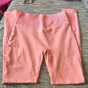 Bombshell Sportswear Peach Figure Leggings